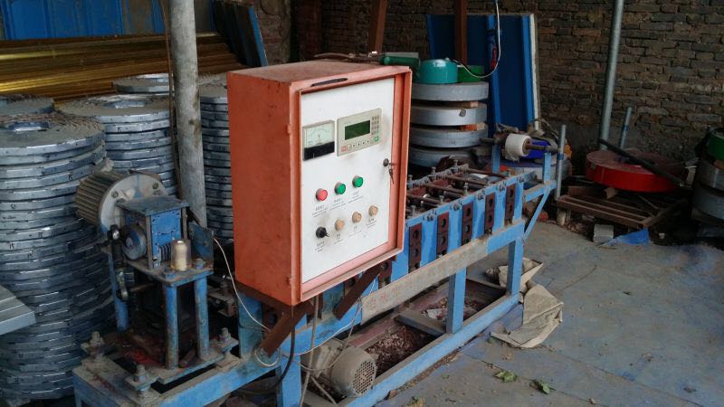 彩條扣扳機(圖1)